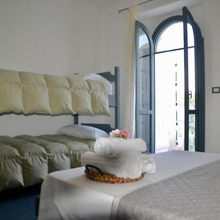 Sperlonga Paradise Suites 500M Dal Mare In Estate Servizio Navetta Per Sperlonga Centro Eksteriør billede