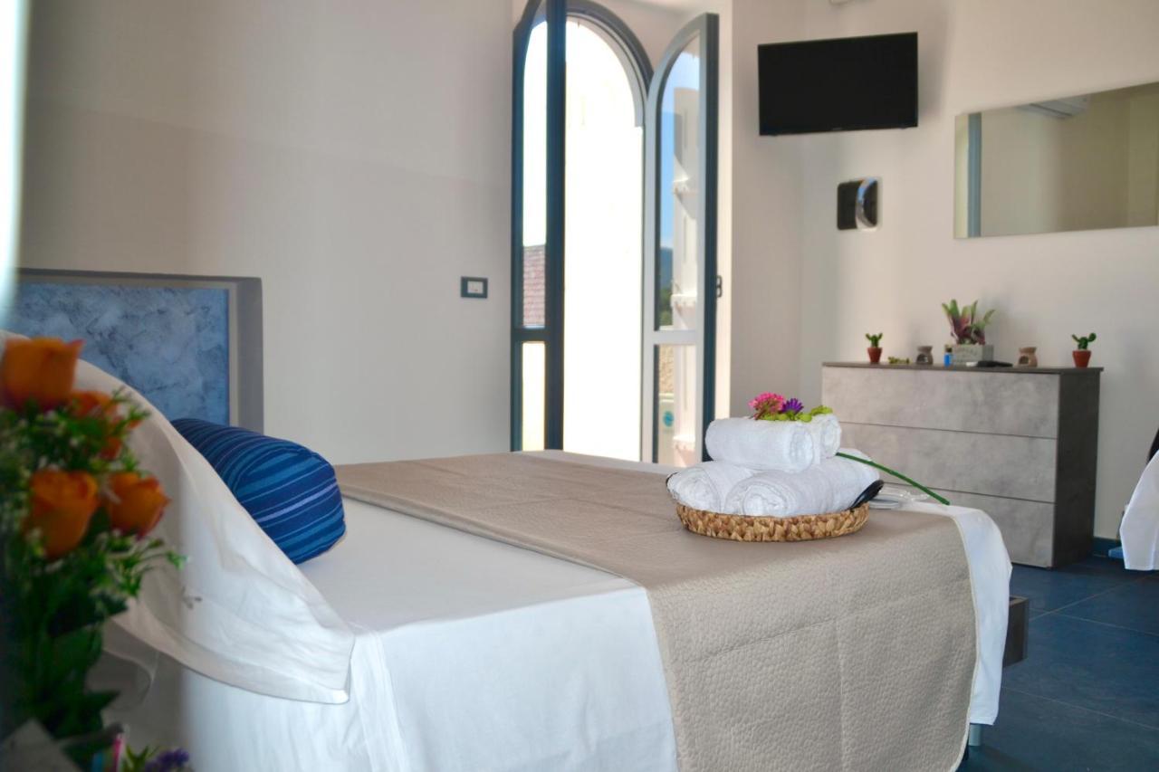 Sperlonga Paradise Suites 500M Dal Mare In Estate Servizio Navetta Per Sperlonga Centro Eksteriør billede