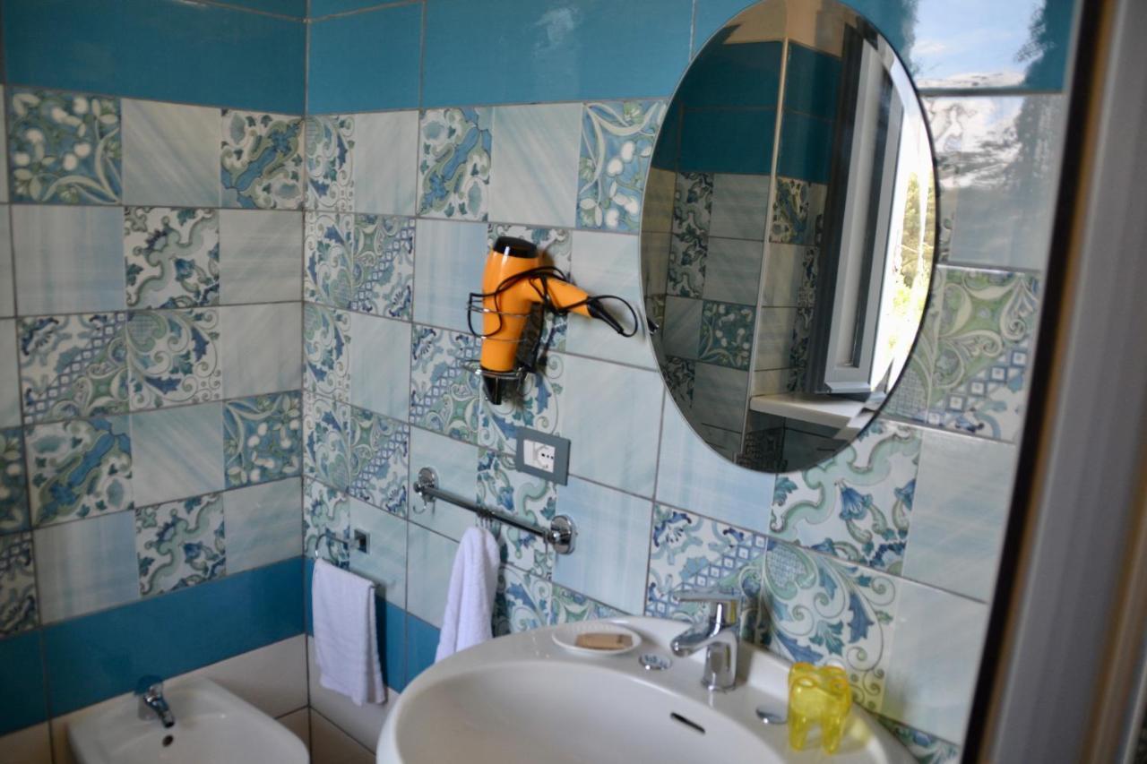Sperlonga Paradise Suites 500M Dal Mare In Estate Servizio Navetta Per Sperlonga Centro Eksteriør billede